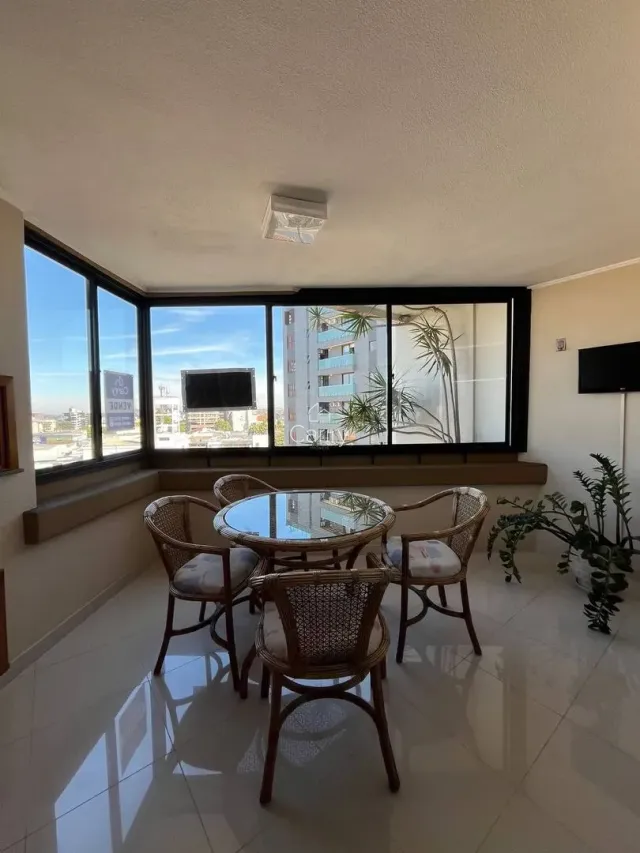 Apartamento com 3 dormitórios