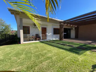 Casa com 3 dormitórios, foto 2