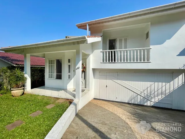 Casa com 4 dormitórios, foto 2