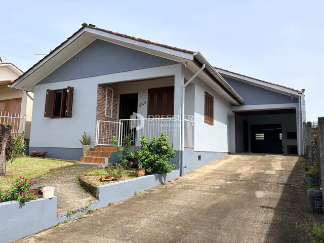 Fachada de uma casa residencial em Lajeado, Brasil.