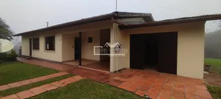 Casa com 4 dormitórios, foto 1