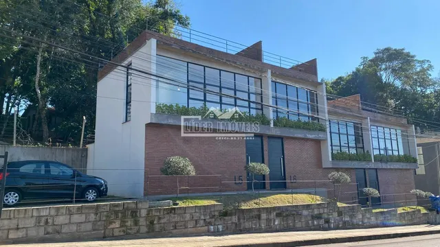 Sobrado com 2 dormitórios