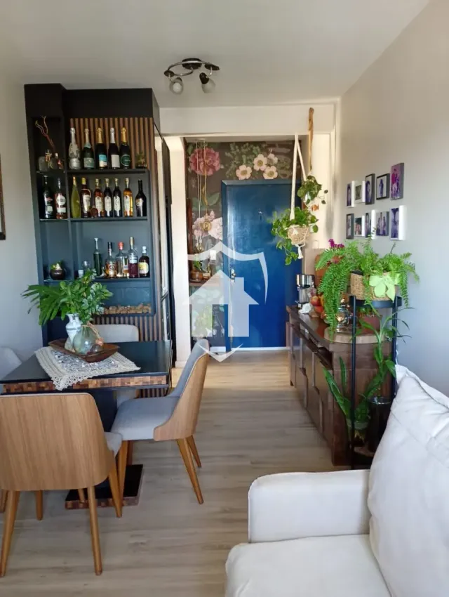 Apartamento com 2 dormitórios, foto 2