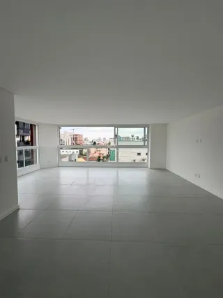 Apartamento com 3 dormitórios, foto 1