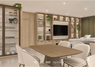 Sala de estar com painel de madeira e televisão.