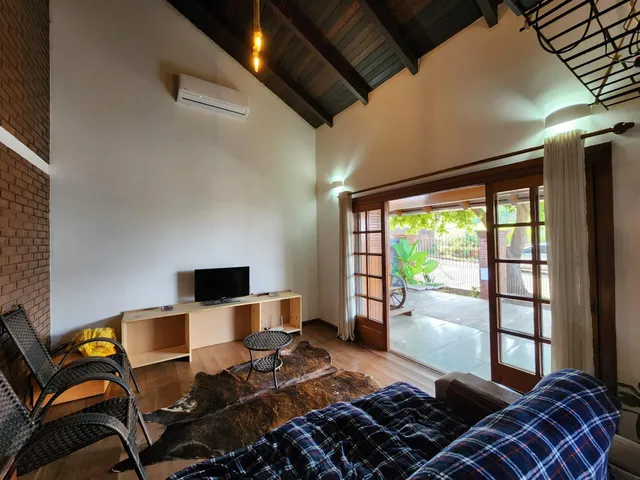 Casa com 4 dormitórios, foto 3