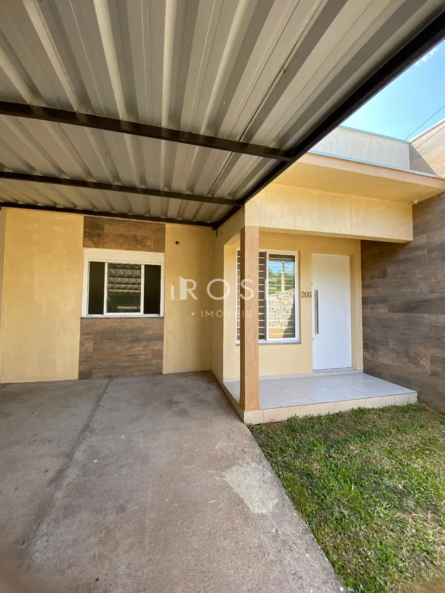 Casa geminada com 2 dormitórios