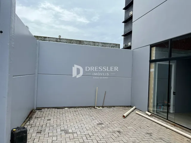 Vista da fachada de uma propriedade em construção em Lajeado.