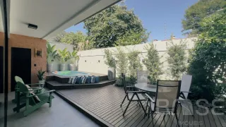 Casa com 4 dormitórios, foto 12