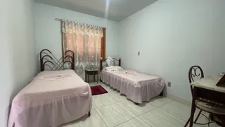 Casa com 4 dormitórios, foto 12
