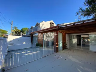 Casa com 3 dormitórios, foto 1