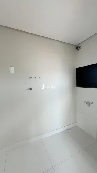 Apartamento com 3 dormitórios, foto 4