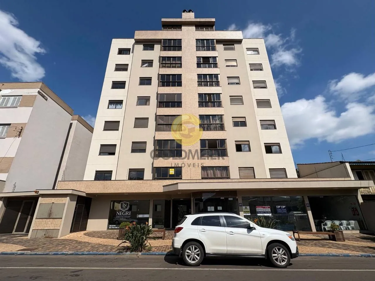 Apartamento com 2 dormitórios, foto 1