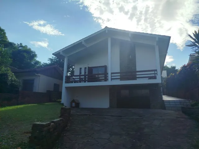 Casa com 3 dormitórios