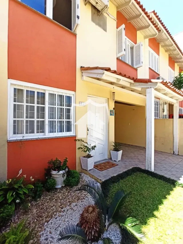 Sobrado com 3 dormitórios