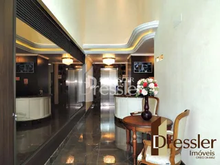 Corredor interno de uma residência em Lajeado.