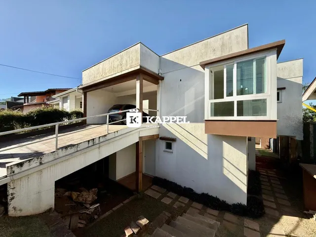 Casa com 3 dormitórios
