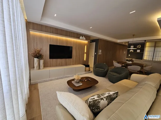 Apartamento com 3 dormitórios