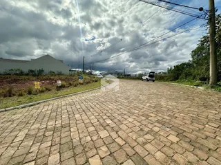 Vista da entrada de uma propriedade em Lajeado, Brasil.