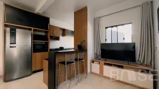 Casa com 2 dormitórios, foto 1