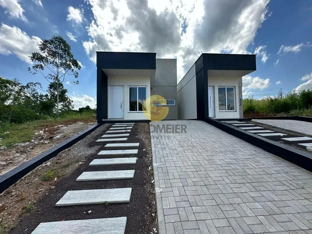Casa com 2 dormitórios