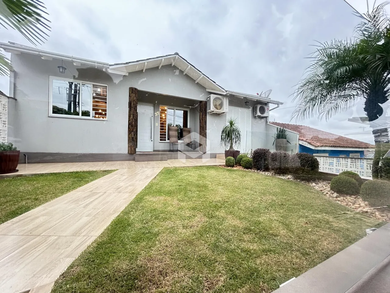 Casa com 2 dormitórios, foto 1