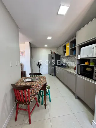 Apartamento com 3 dormitórios, foto 5