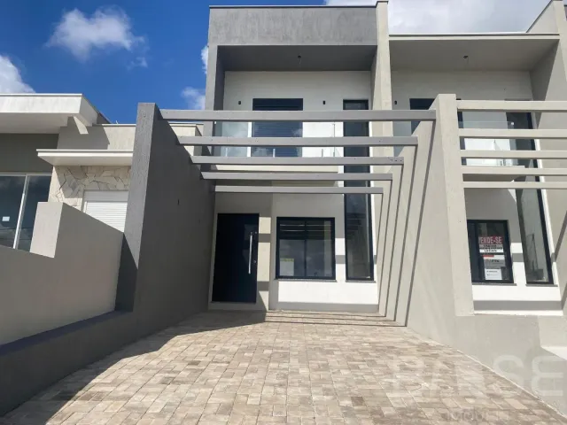 Sobrado com 2 dormitórios