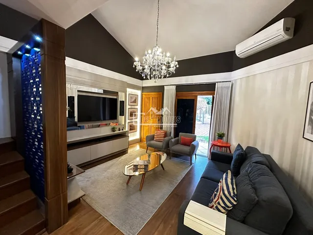 Casa com 4 dormitórios, foto 2