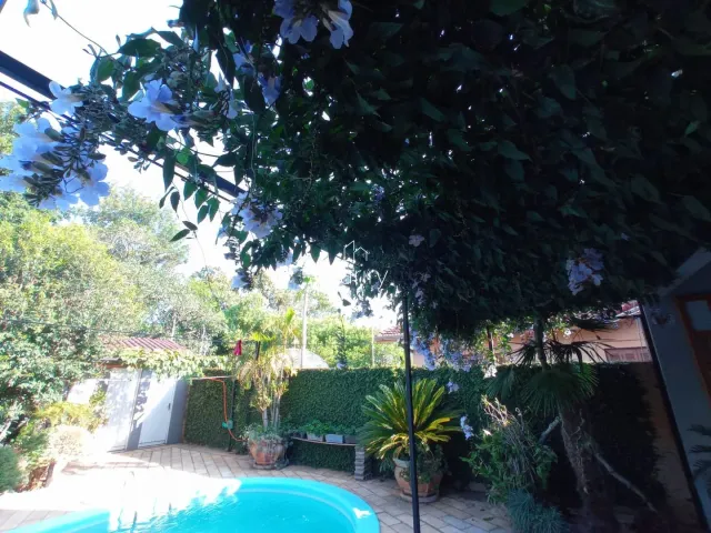 Casa com 4 dormitórios, foto 2