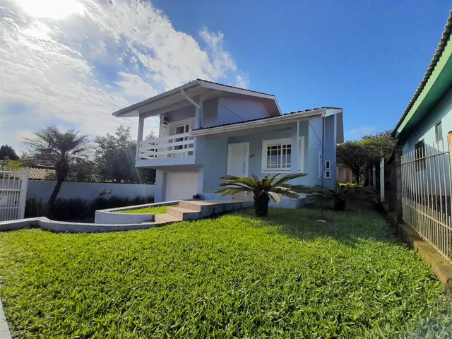 Casa com 3 dormitórios