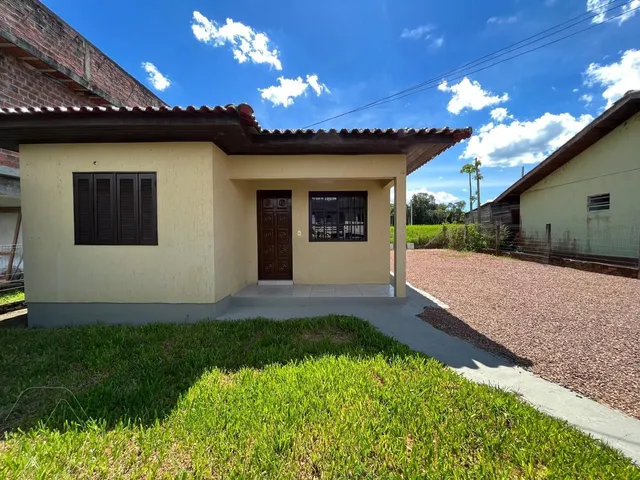 Casa com 2 dormitórios
