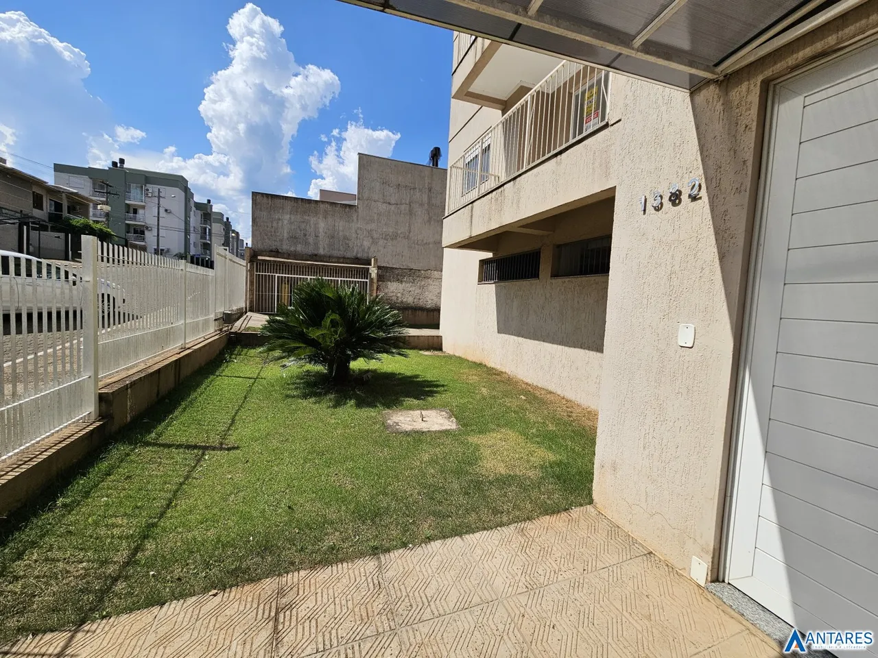 Apartamento com 2 dormitórios, foto 1