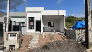 Fachada de uma residência em construção em Lajeado, Brasil.