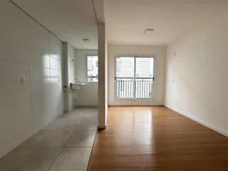 Apartamento com 2 dormitórios, foto 2