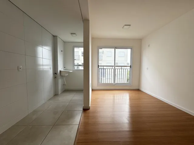 Apartamento com 2 dormitórios, foto 2