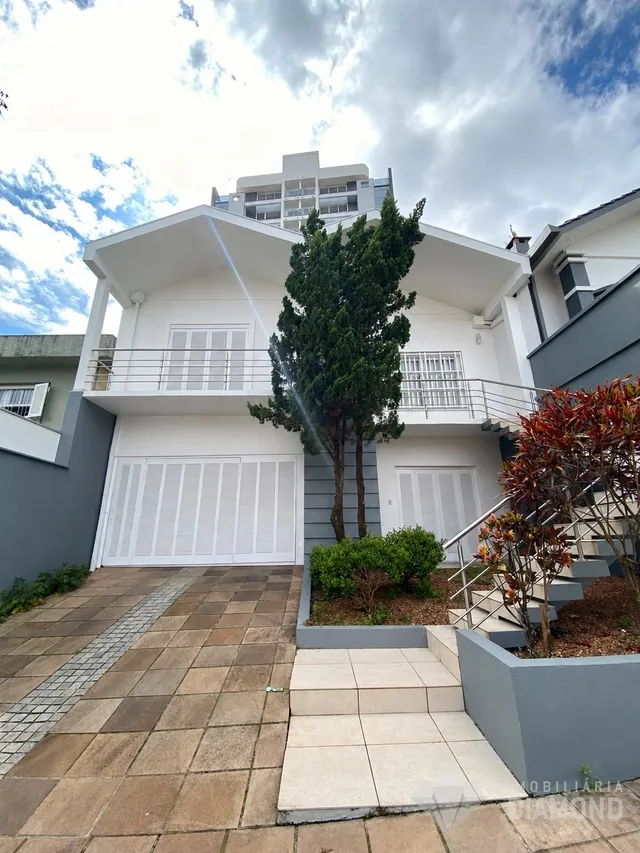 Casa com 3 dormitórios
