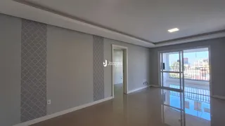 Apartamento com 2 dormitórios, foto 2