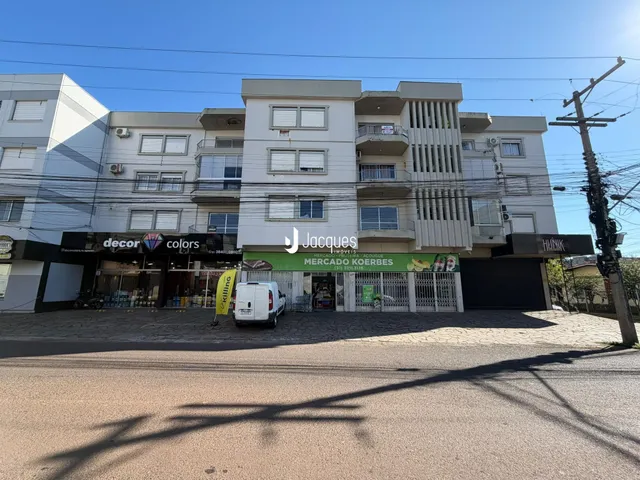 Fachada de um prédio residencial em Lajeado, Brasil.