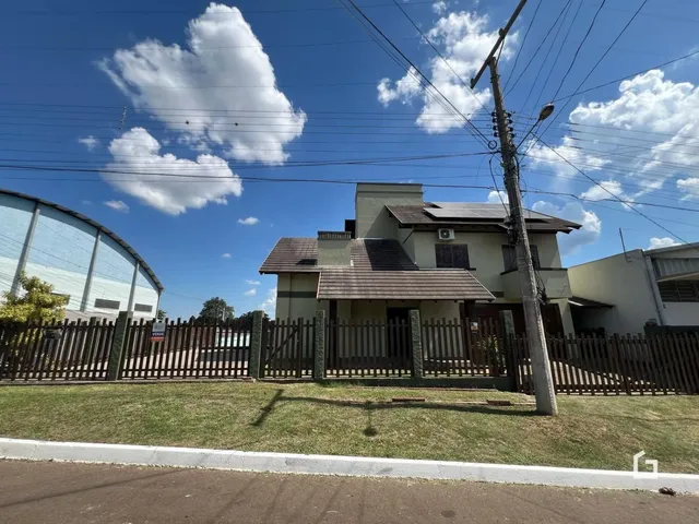 Casa com 3 dormitórios