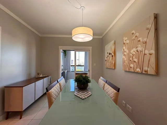Apartamento com 3 dormitórios, foto 2