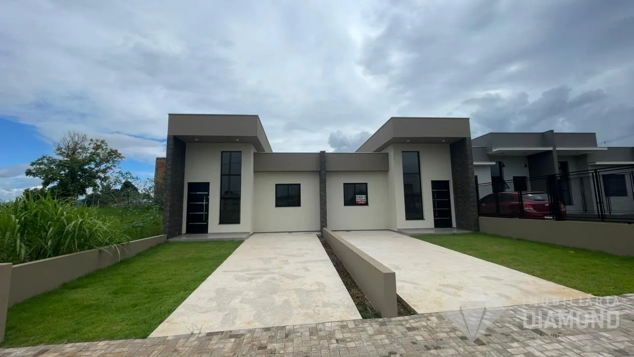 Casa geminada com 3 dormitórios, foto 1