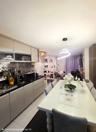 Vista da cozinha e sala de jantar de um imóvel em Lajeado.