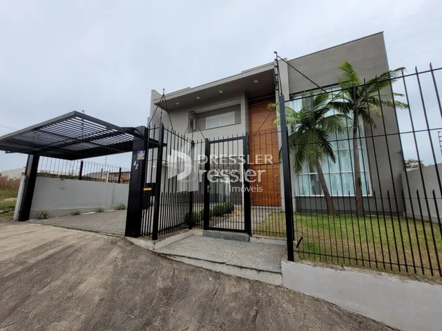 Casa com 3 dormitórios