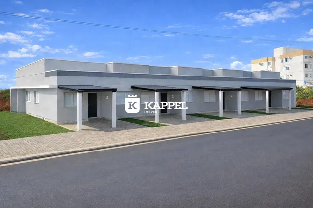 Casa geminada com 2 dormitórios