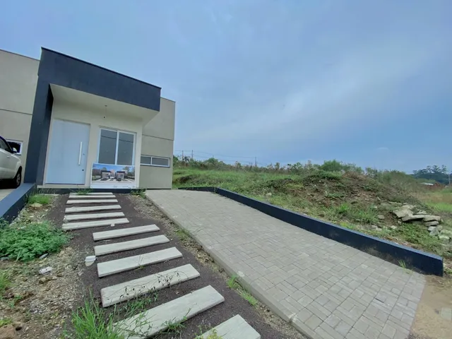 Casa com 2 dormitórios