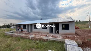 Fachada de uma construção residencial em estágio de obra em Lajeado, Brasil.