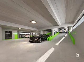Vista de um estacionamento coberto em uma propriedade.