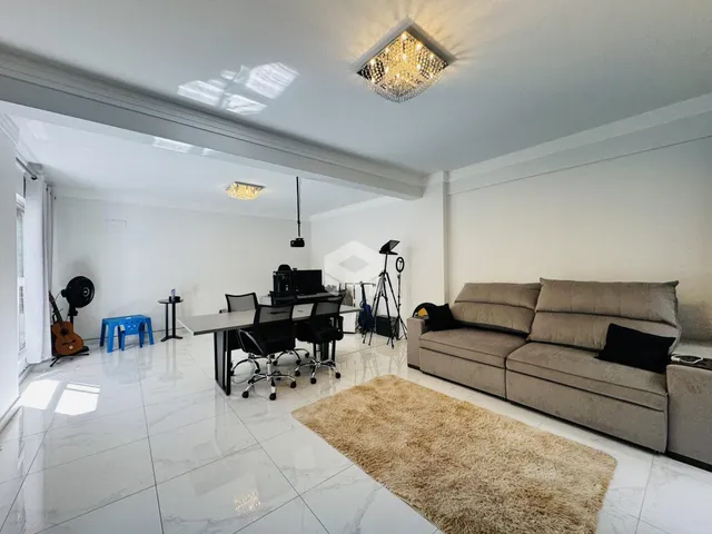 Apartamento com 3 dormitórios, foto 2