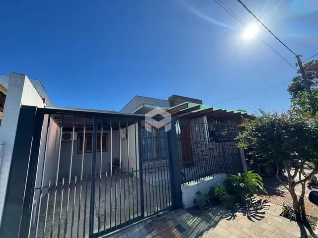 Casa geminada com 2 dormitórios